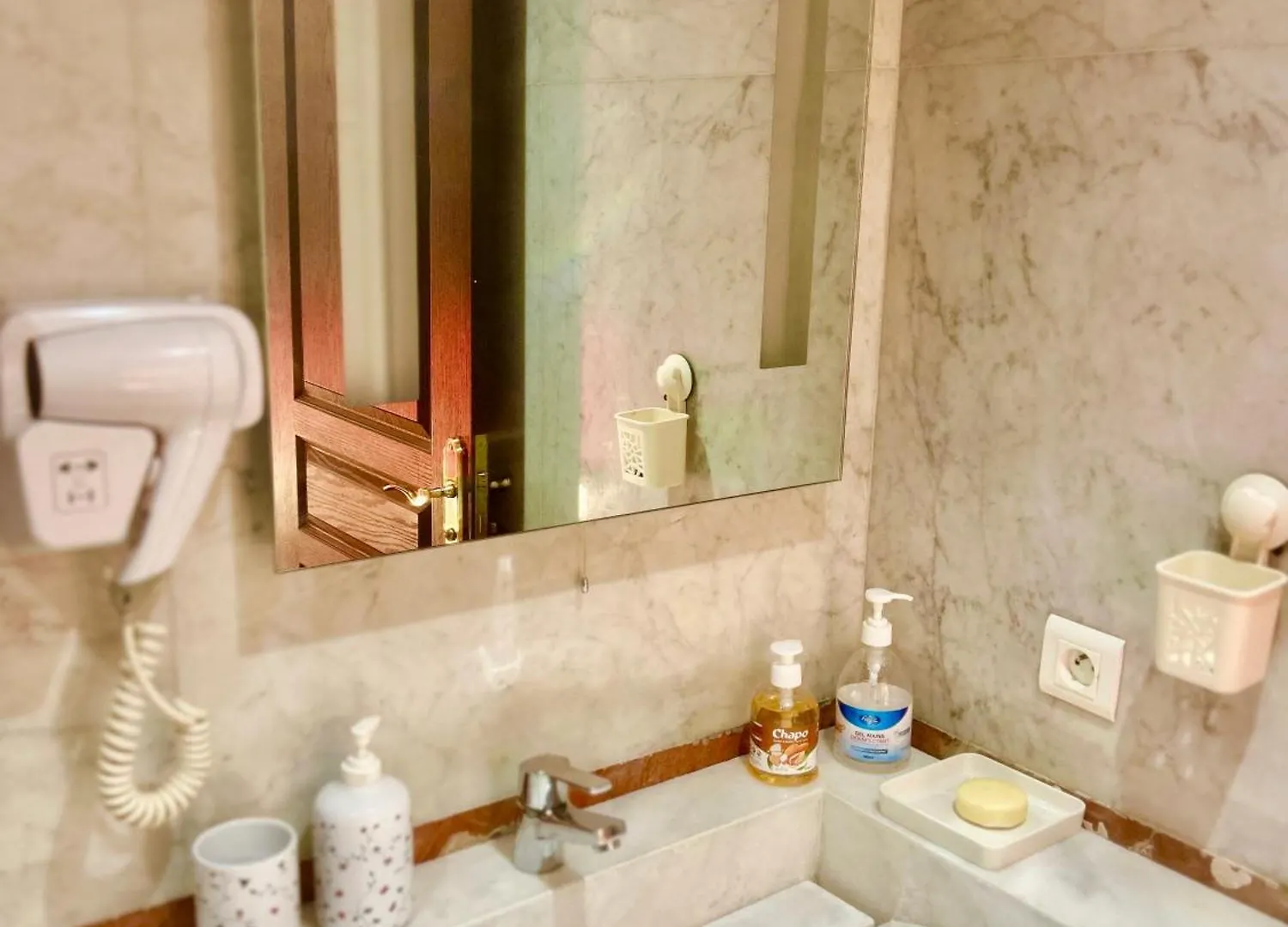Sejour Lumineux Confort Et Design Marrakesh Apartment
